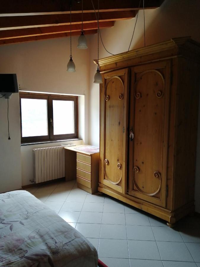 Casa Vacanze La Ca Del Cunfec Sondrio Ngoại thất bức ảnh